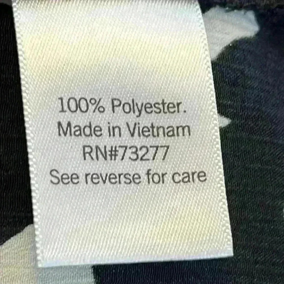 Nine West Women’s Top Size XL Black and White Tie Front 100% Polyester - Picture 5 of 8